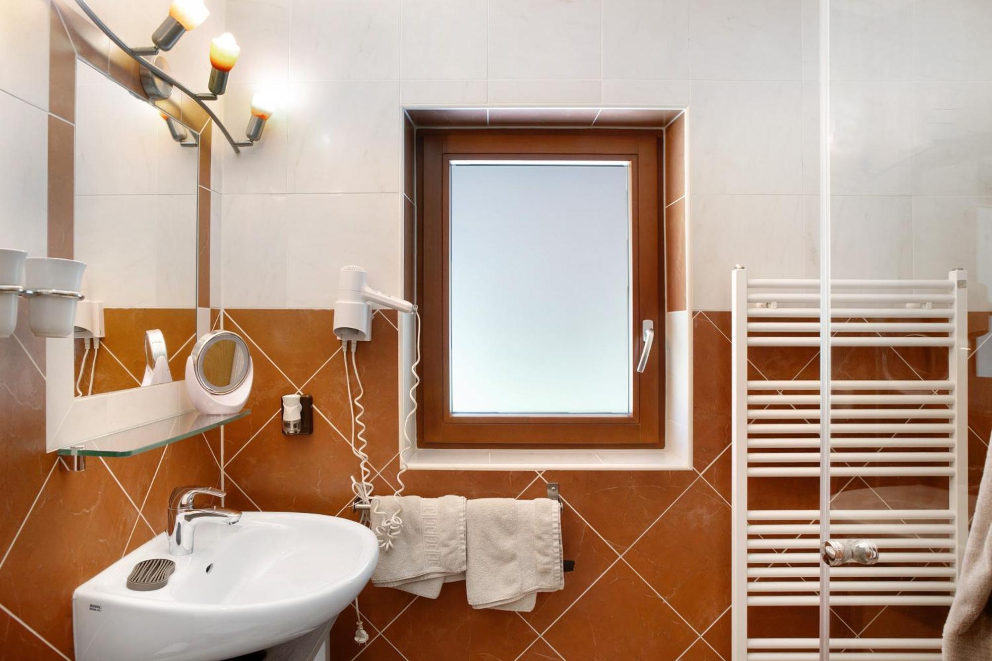 Ferienwohnung Brunnsteinnest Mittenwald Dış mekan fotoğraf